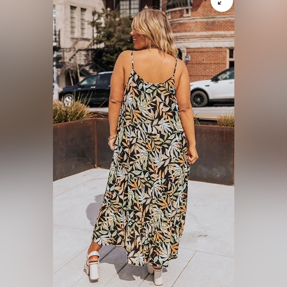 HAYDEN TROPICAL TREASURES MIDI CURVES 2XL MIDI DRESS NWT VACATION TRAVEL - Picture 5 of 6